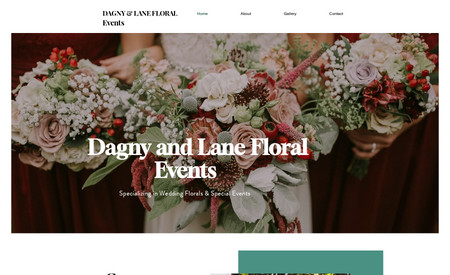 DagnynadLaneFloral: Donna owns  Dagny & Lane Floral, a Chicago-based floral design studio with over 10+ years experience making brides' dreams a reality.