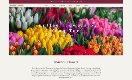 Huntlee Flowers: Australian customer was looking for a simple yet effective website for her flower buisness.