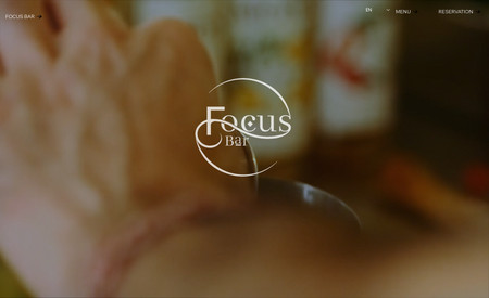 Focus Bar: A vibrant cocktail and snack bar in Haifa, Israel, deserves a cool and vibrant design. And that's exactly what we've done. Loaded with satisfying scroll animations and other visual tricks, this website is available in three languages and offers online table reservations.