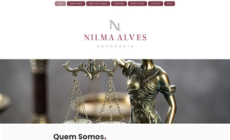 Dranilmaalves: Site feito para uma advogada com recursos CRM adaptados 